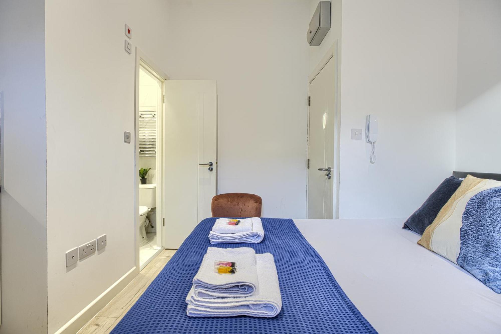 The Finsbury Deluxe Apartments Londra Oda fotoğraf