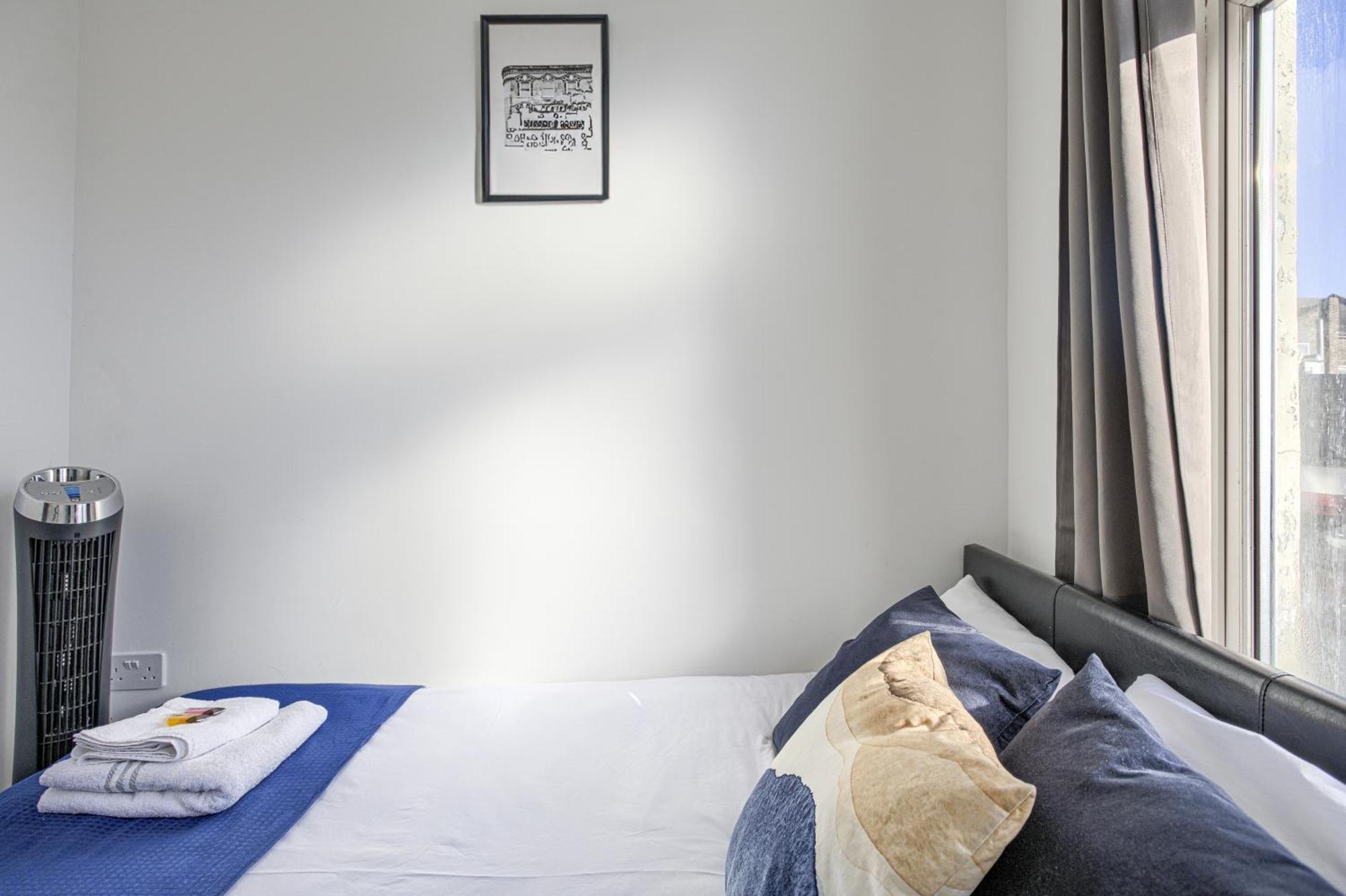 The Finsbury Deluxe Apartments Londra Oda fotoğraf