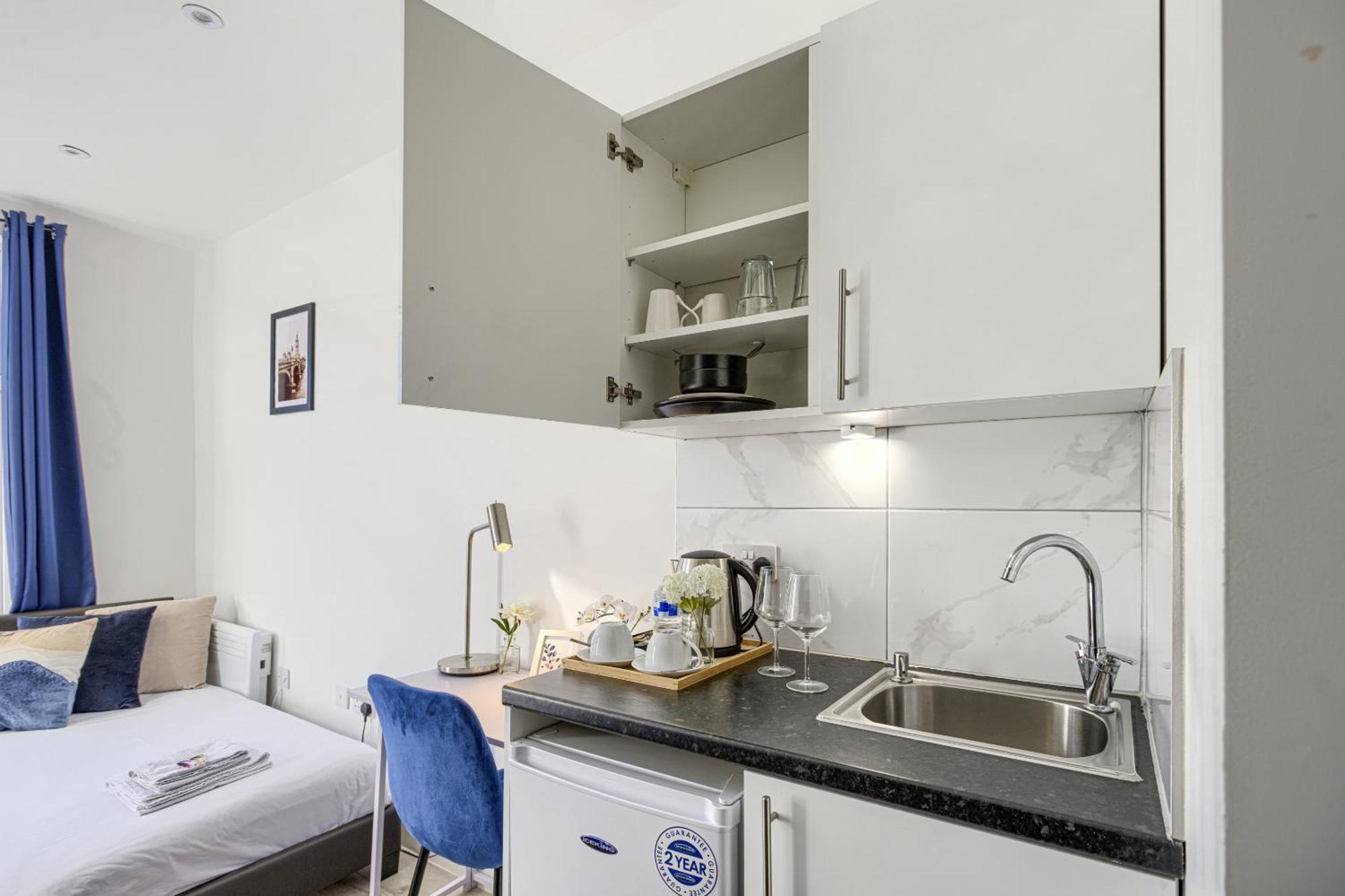 The Finsbury Deluxe Apartments Londra Oda fotoğraf