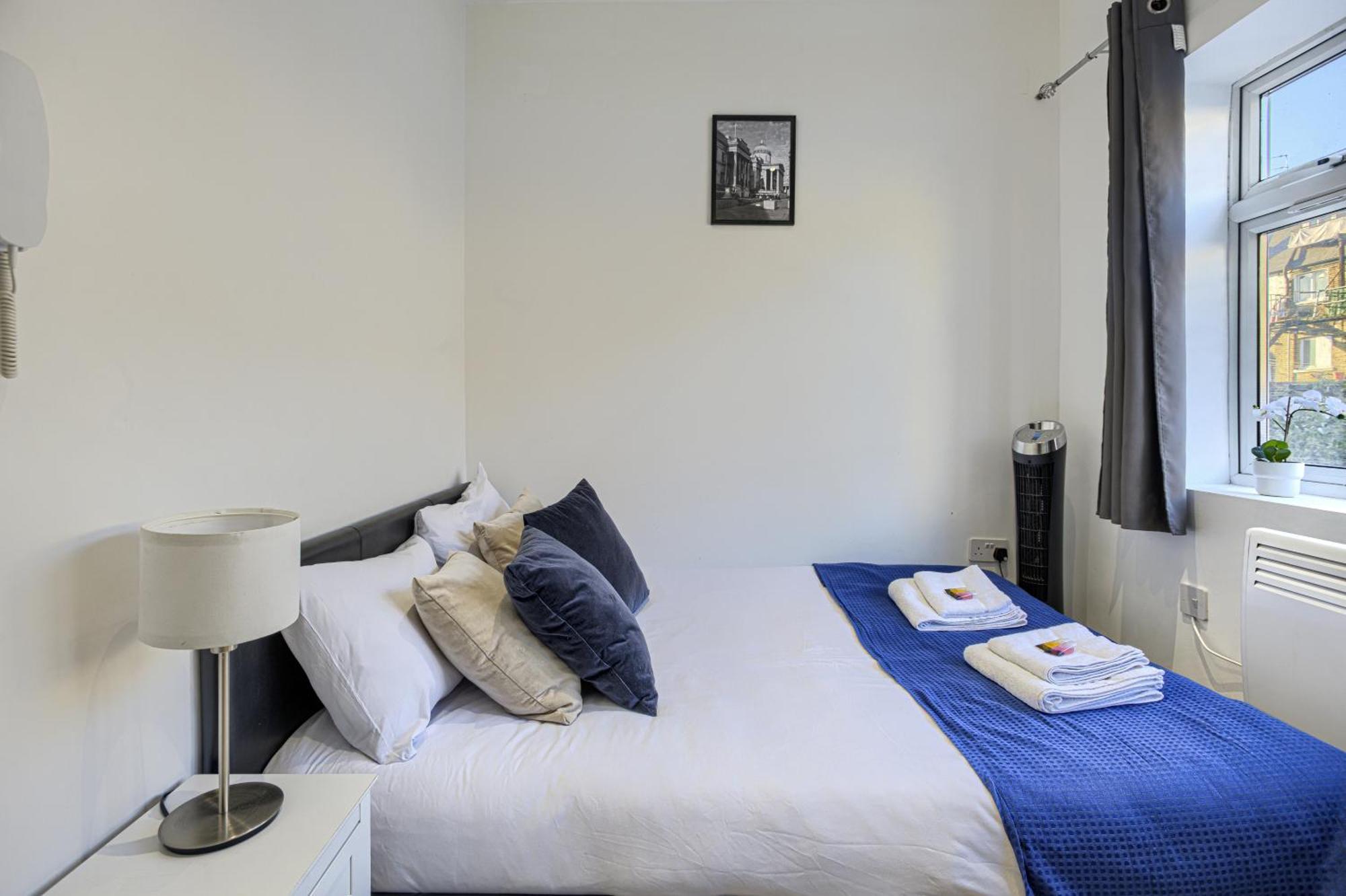 The Finsbury Deluxe Apartments Londra Oda fotoğraf